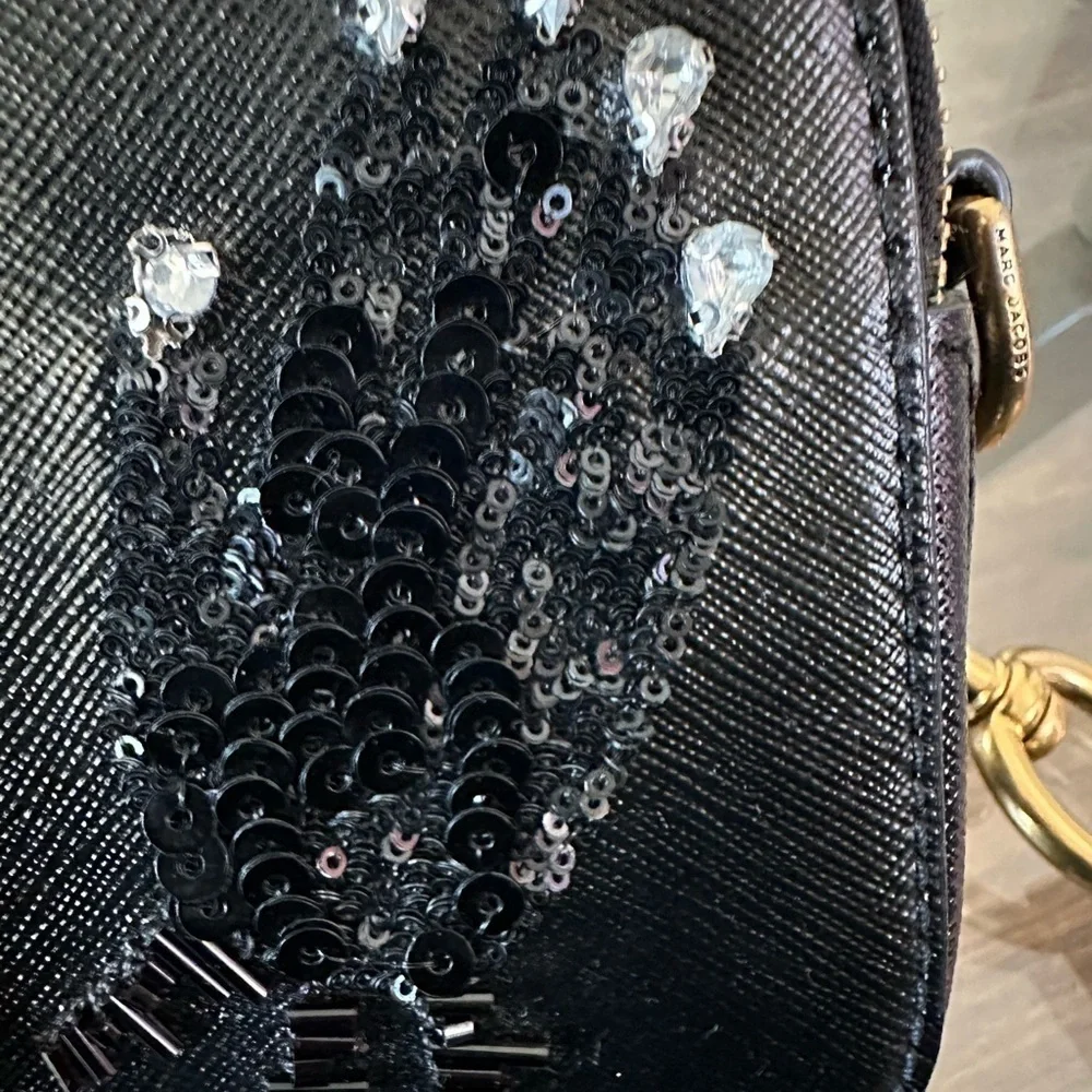 💎AUTHENTICATED MARC JACOB LIMITED EDITION CAMERA BAG💎 - Picture 6 of 15